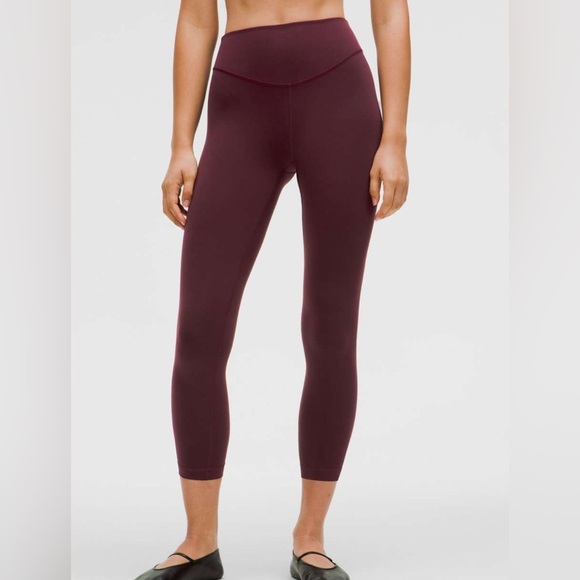 NWOT Lululemon Wunder Under SmoothCover High-Rise Tight 25" - Picture 1 of 12